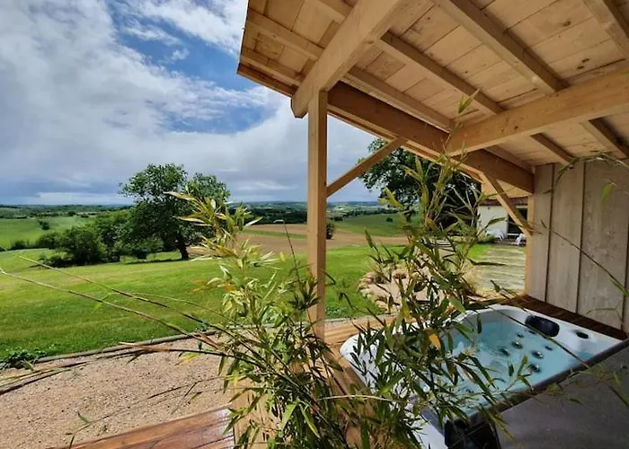Hameau De - De Luxe & Holiday home