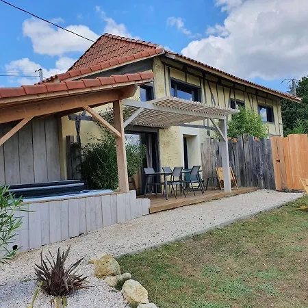 Holiday home Hameau De - De Luxe & Pallanne