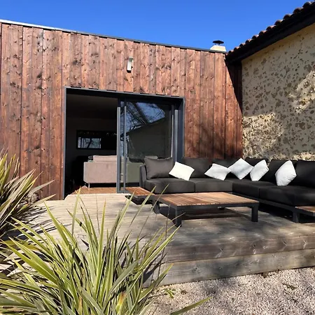 Hameau De - De Luxe & Holiday home Pallanne